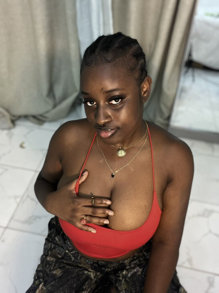 Ghanaian Adult Content Star Jael Trends After Revealing ₦5M Weekend Offer from Nigerian Admirer