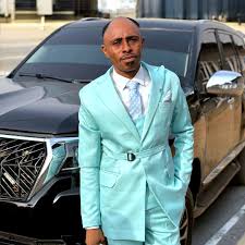 “I Don Pass That Level!” — Apostle Amos Isah Fires Back as Calls Mount for VeryDarkMan to Investigate His Ministry