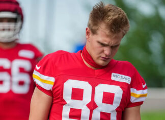 Chiefs TE Jake Briningstool has a chance to stand out next season Chiefs TE Jake Briningstool has a chance to stand out next season