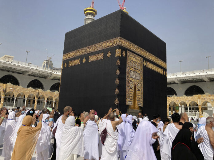 Epstein bought Kaaba covers. What does the sacred Kiswah cloth listing?