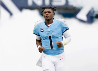 Customary NFL QB views Cam Ward as a 'large time franchise quarterback' Customary NFL QB views Cam Ward as a 'large time franchise quarterback'