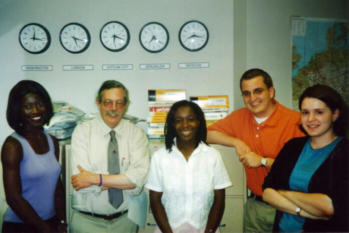 David E. Anderson, former RNS editor and longtime journalist, dies at 84