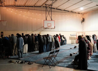 A Texas student turns abandoned school into mosque in 45 days A Texas student turns abandoned school into mosque in 45 days