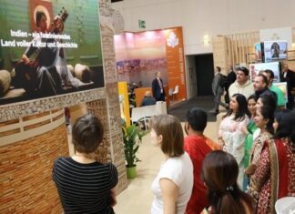 Netflix and Ministry of Tourism, India unveil ‘Flavours of India’ campaign at ITB Berlin Netflix and Ministry of Tourism, India unveil ‘Flavours of India’ campaign at ITB Berlin